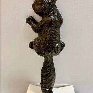 Brown Squirrel Wall Hook -Cast Iron